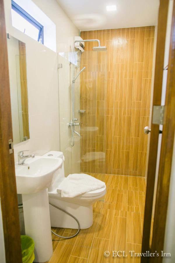 Ecl Travellers Inn Aklan Екстериор снимка
